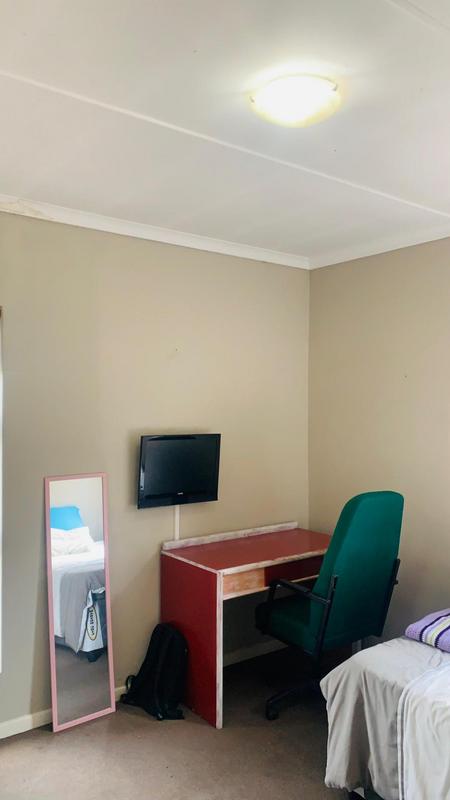 To Let 1 Bedroom Property for Rent in Kingswood Eastern Cape